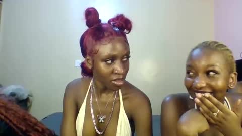 Snapshot of babydoll_230 chatting on 06/10/26, 04:06 Babydoll 230 online show from 06/10/26, 04:06
