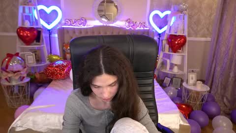 Sasha online show from 02/20/25, 05:01