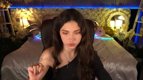 Sasha online show from 06/03/26, 06:57