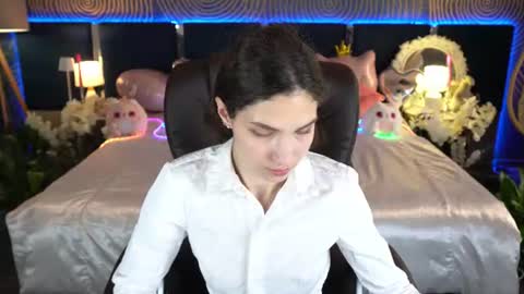 Snapshot of babyflowerr chatting on 06/22/26, 03:25 Sasha online show from 06/22/26, 03:25