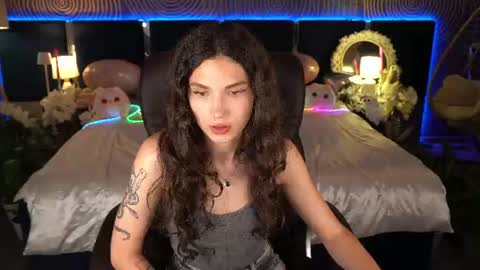 Snapshot of babyflowerr chatting on 06/25/26, 07:07 Sasha online show from 06/25/26, 07:07