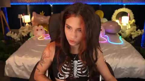 Snapshot of babyflowerr chatting on 08/02/26, 07:01 Sasha online show from 08/02/26, 07:01