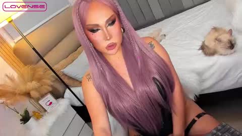 ASK ME IN PM online show from 10/28/25, 01:53