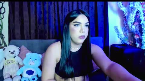 Snapshot of babyhot_zaam chatting on 05/18/26, 03:35 online show from 05/18/26, 03:35