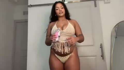 Jaz online show from 12/01/25, 06:46