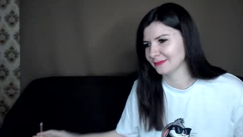 babykaten online show from 11/22/25, 06:34