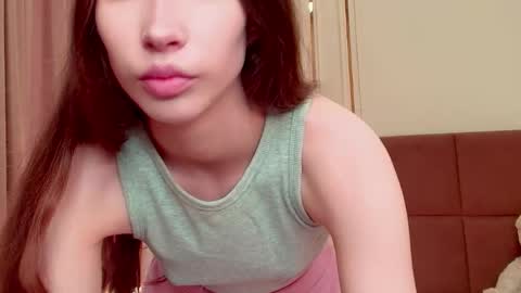 Annie online show from 05/18/26, 04:07
