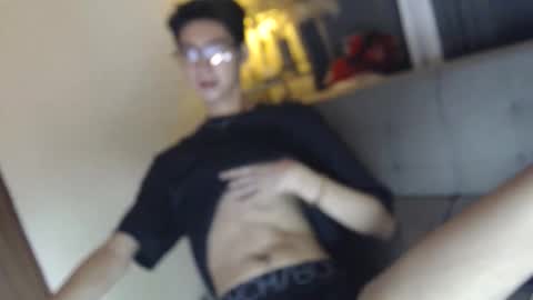 call me james online show from 03/05/26, 01:40