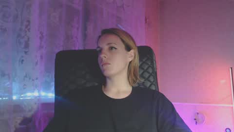 Sonya online show from 02/06/25, 03:48