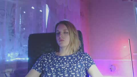 Sonya online show from 03/06/25, 04:08