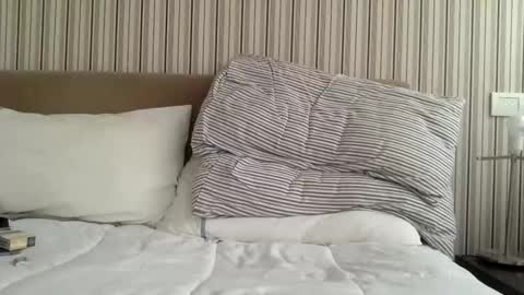 Snapshot of babyplcpg chatting on 09/19/25, 05:13 babyplcpg online show from 09/19/25, 05:13