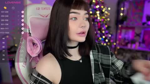 Nika online show from 12/29/24, 10:36