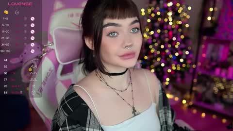 Nika online show from 01/10/25, 11:18