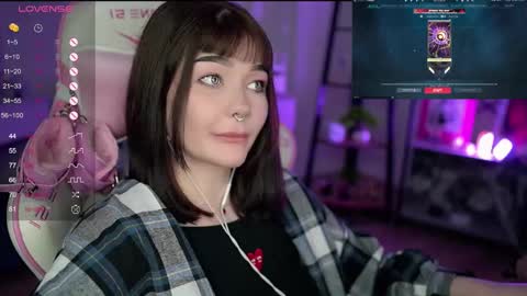 Nika online show from 02/08/25, 02:04