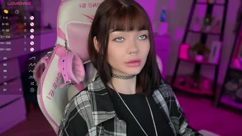 Nika online show from 02/23/25, 11:04