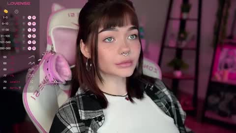 Nika online show from 03/07/25, 11:05