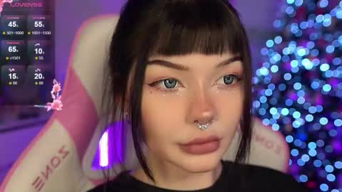 Nika online show from 12/21/25, 04:03