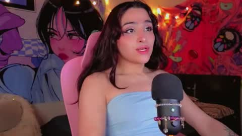 babysofix_ online show from 10/18/25, 06:08