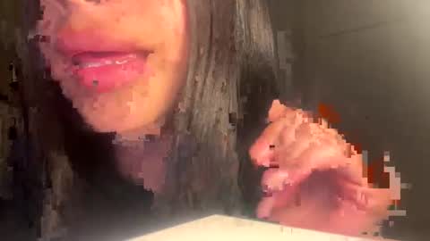 Snapshot of babyynaughty chatting on 09/21/25, 07:54 babyynaughty online show from 09/21/25, 07:54