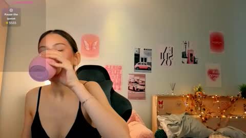 Snapshot of babyywest chatting on 01/09/26, 10:40 Adelya and Aliya online show from 01/09/26, 10:40