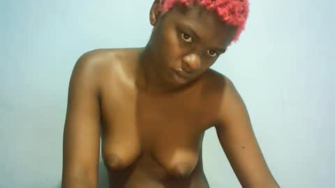 Zuri online show from 01/13/26, 12:43