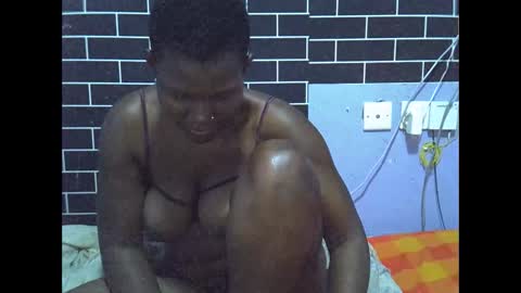 Zuri online show from 03/22/26, 08:34