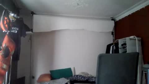 Honey online show from 11/30/25, 12:09