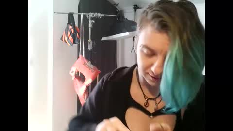 Honey online show from 02/19/26, 10:55