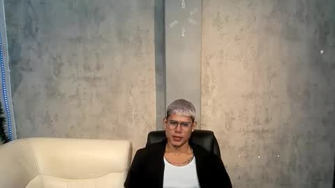 Snapshot of bad_boytoh chatting on 01/07/26, 01:35 bad_boytoh online show from 01/07/26, 01:35