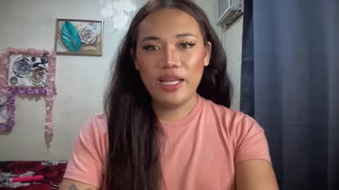 Snapshot of bad_kitty_amara chatting on 02/17/26, 01:29 AMARA - FOLLOW ME AND THUMBS UP online show from 02/17/26, 01:29