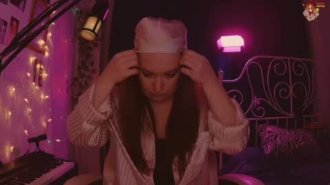 Franki online show from 01/15/25, 07:34