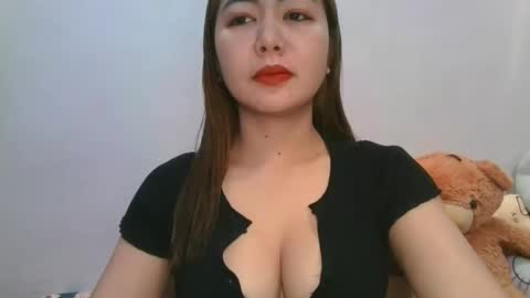 tricia online show from 11/07/25, 11:21