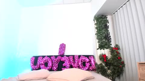 Snapshot of badd_habitss chatting on 02/23/26, 03:09 Vika online show from 02/23/26, 03:09