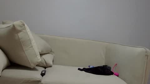 Snapshot of baddest_petite12 chatting on 02/24/25, 04:58 Baddest online show from 02/24/25, 04:58