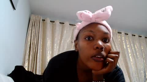 baddestslut001 online show from 06/25/26, 04:11