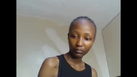 baddie_bunnie online show from 04/07/26, 08:48