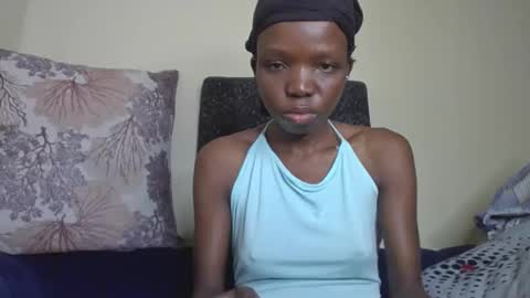 baddie_floxxy online show from 04/11/26, 02:38