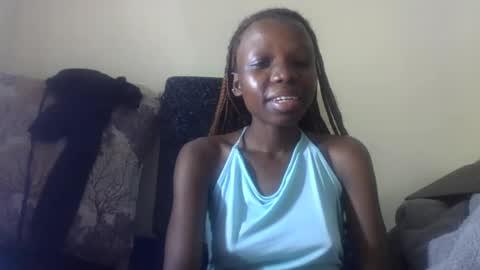 Snapshot of baddie_floxxy chatting on 07/16/26, 04:18 baddie_floxxy online show from 07/16/26, 04:18