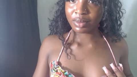 Snapshot of baddiebitchx chatting on 05/22/26, 10:10 baddiebitchx online show from 05/22/26, 10:10