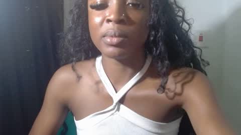 Snapshot of baddiebitchx chatting on 05/26/26, 11:39 baddiebitchx online show from 05/26/26, 11:39