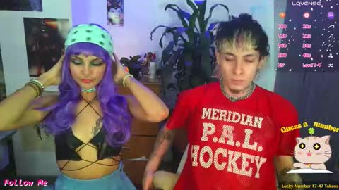 Snapshot of badeyes_crazylilgoat chatting on 11/03/25, 09:48 Dan  Lila  online show from 11/03/25, 09:48