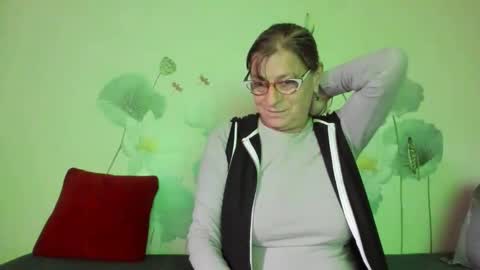 Gina online show from 10/04/25, 12:58