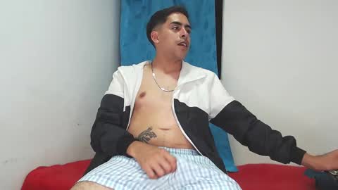 Snapshot of badjuanhot chatting on 01/17/25, 02:08 Juan Help us reach 100 likes online show from 01/17/25, 02:08