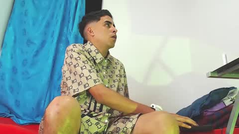 Snapshot of badjuanhot chatting on 01/27/25, 02:20 Juan Help us reach 100 likes online show from 01/27/25, 02:20