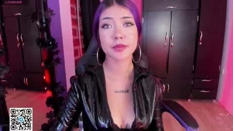        Please help me to reach 100 thumbs up online show from 01/09/26, 09:38