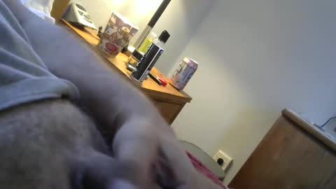 badlad10 online show from 12/03/25, 09:02