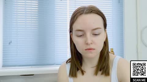 Snapshot of bae_cake_ chatting on 12/17/24, 10:44 Alice online show from 12/17/24, 10:44