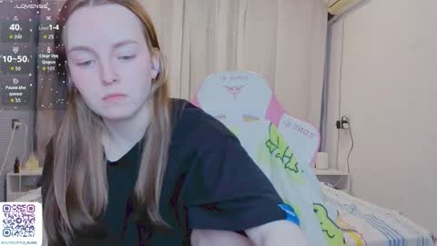 Snapshot of bae_cake_ chatting on 05/15/26, 04:47 Alice online show from 05/15/26, 04:47