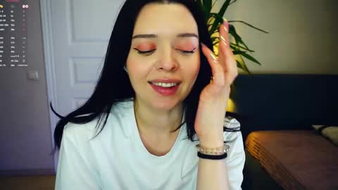 Hello my name is Ariella online show from 05/27/26, 07:33