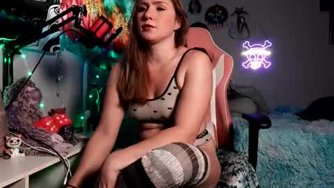 Bae Bae Blue online show from 12/18/25, 08:04